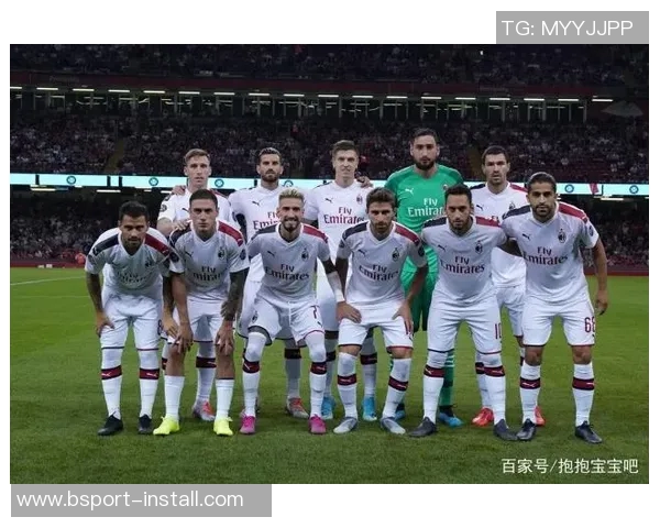 友谊赛精彩回顾曼联与AC米兰2比2平点球大战引发热烈讨论