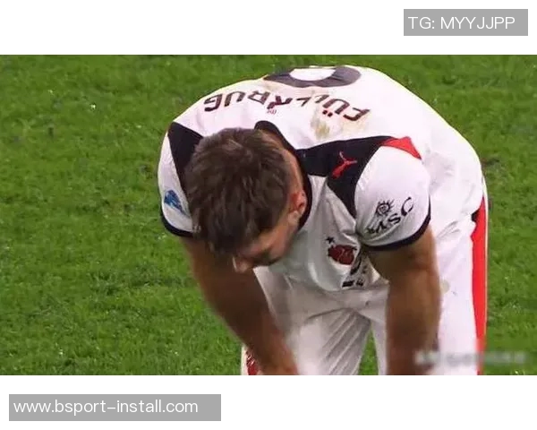 国王杯激战曼城与AC米兰平局红牌争议引发全场热议与十大精彩进球回顾 国王杯激战曼城与AC米兰平局红牌争议引发全场热议与十大精彩进球回顾