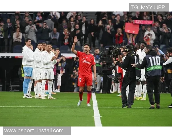 世界杯精彩对决AC米兰狂胜皇马五球补时进球瞬间点燃全场激情